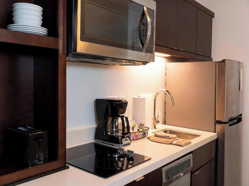 Towneplace Suites By Marriott Louisville North image