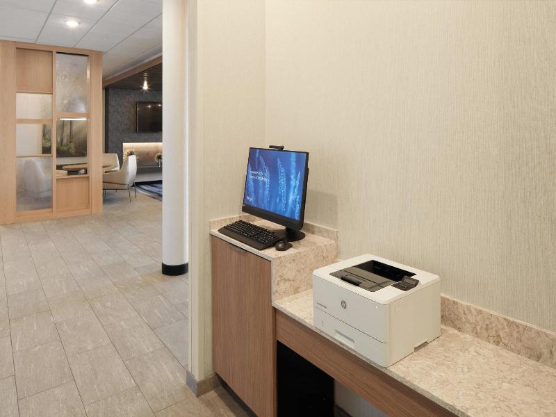Fairfield Inn & Suites by Marriott Louisville New  image