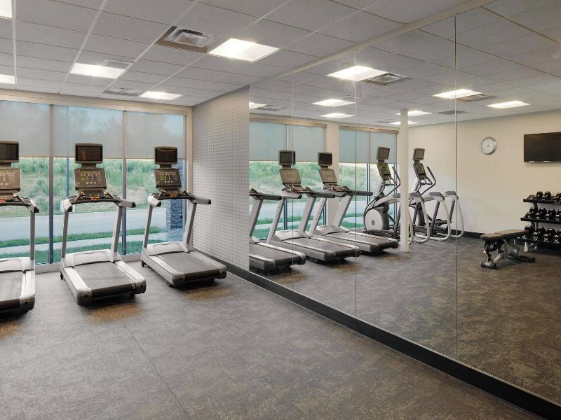 Fairfield Inn & Suites by Marriott Louisville New  image