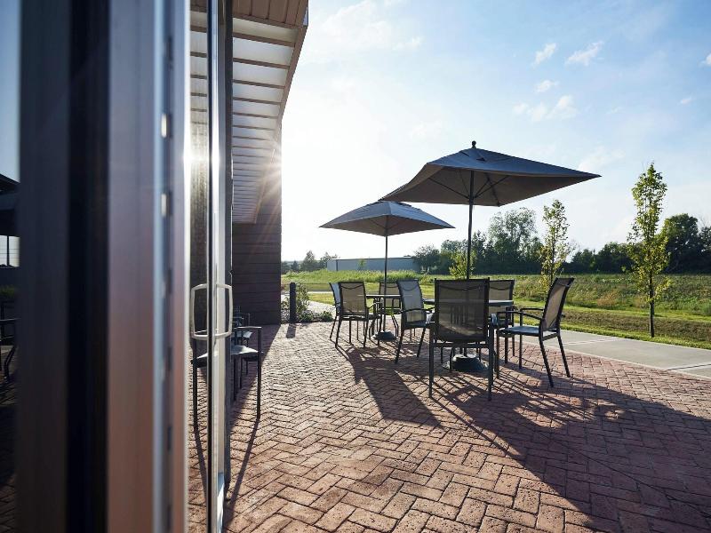 Fairfield Inn & Suites by Marriott Kansas City Bel