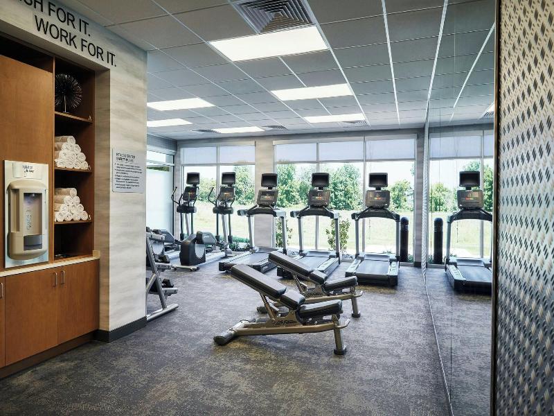 Fairfield Inn & Suites by Marriott Kansas City Bel
