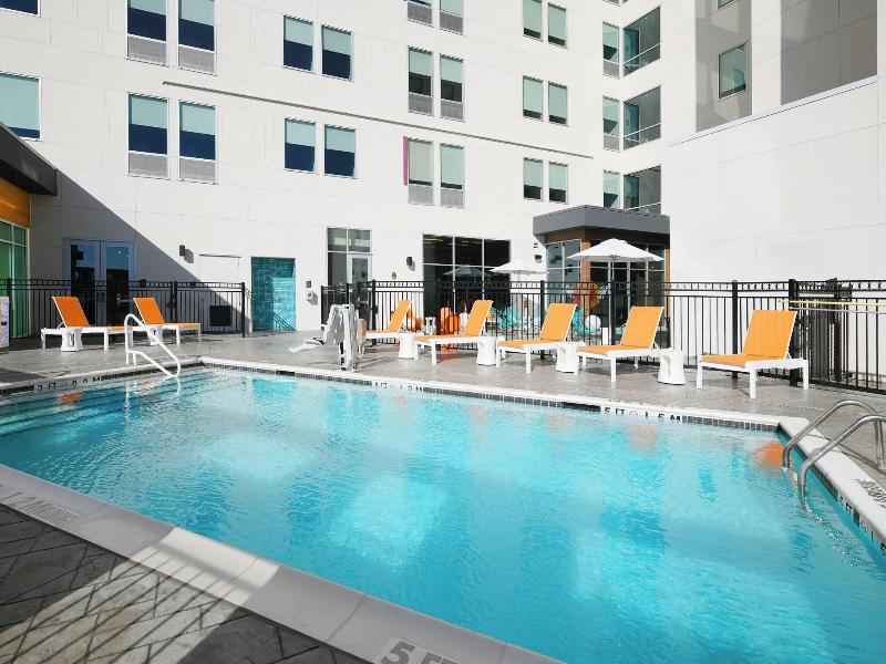 Aloft Dallas Euless image