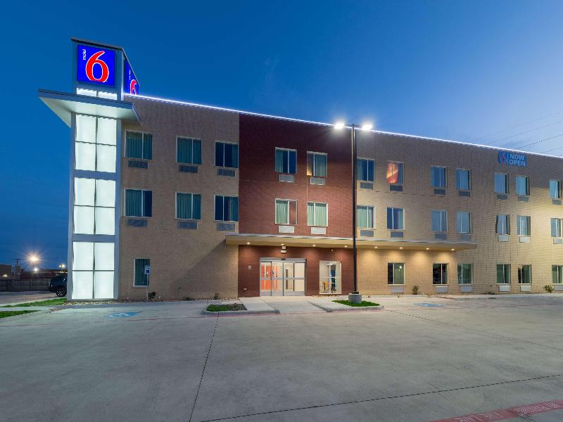 Motel 6 Fort Worth, TX - Fort Worth Saginaw image