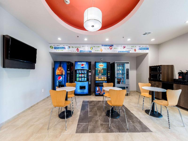 Motel 6 Fort Worth, TX - Fort Worth Saginaw image