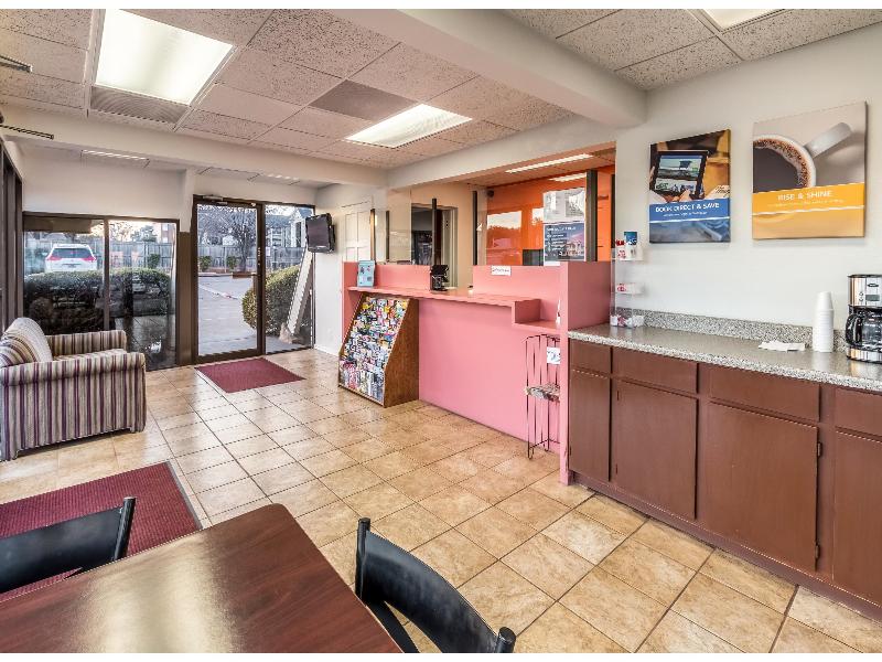 Motel 6-Arlington, TX - UTA GA — general view