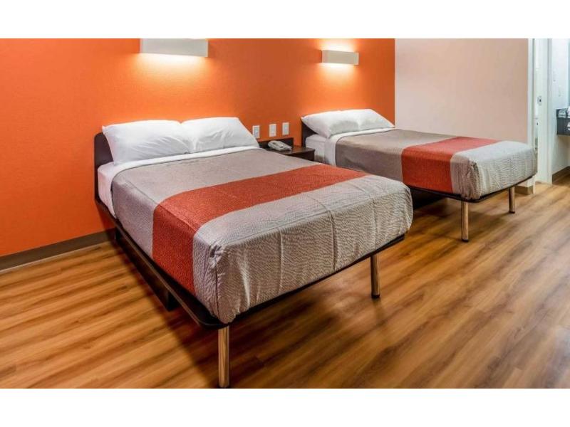 Motel 6-Arlington, TX - UTA GA image