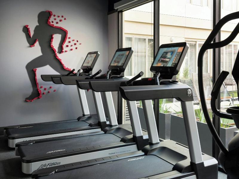 Residence Inn By Marriott Los Angeles Glendale image