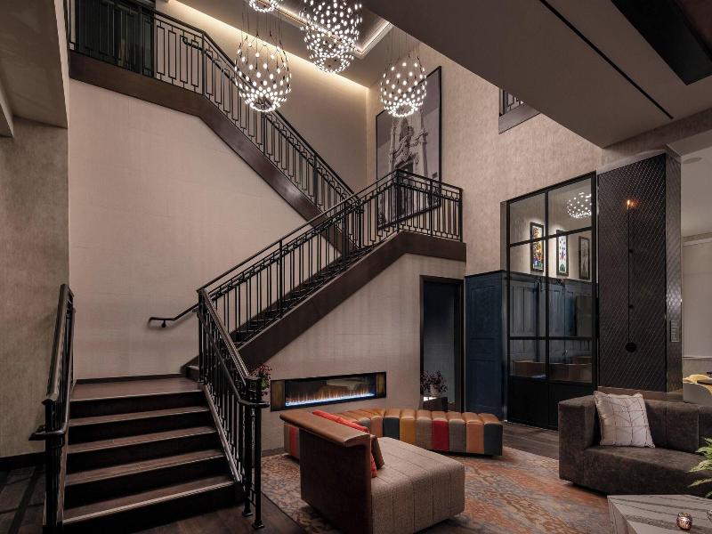 Residence Inn By Marriott Los Angeles Glendale image