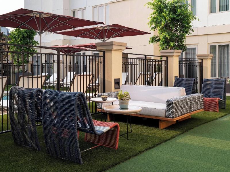 Residence Inn By Marriott Los Angeles Glendale image