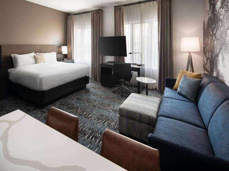 Residence Inn By Marriott Los Angeles Glendale image