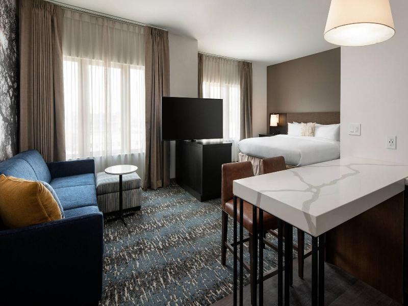 Residence Inn By Marriott Los Angeles Glendale image