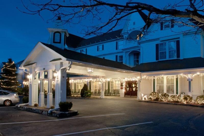 Green Park Inn image