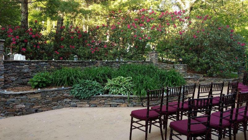 Green Park Inn image