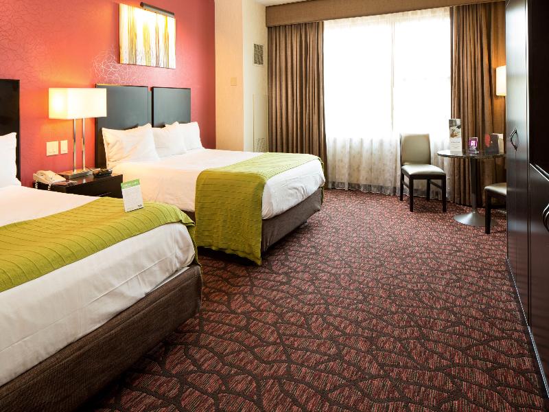 Harrah’s Cherokee Valley River Casino Hotel image