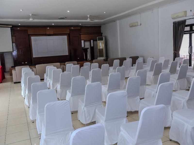 Hotel Hakmaz Taba Syariah Lubuk Linggau image