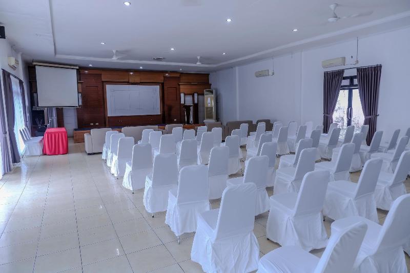 Hotel Hakmaz Taba Syariah Lubuk Linggau image