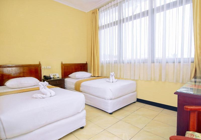 Hotel Hakmaz Taba Syariah Lubuk Linggau image