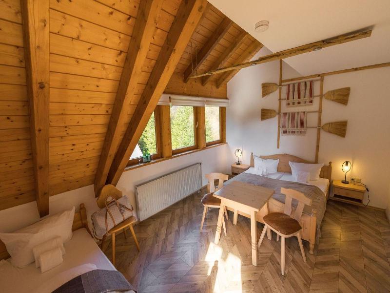 Kräuter Chalet image