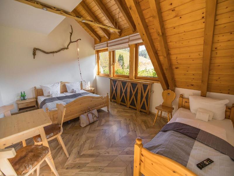 Kräuter Chalet image