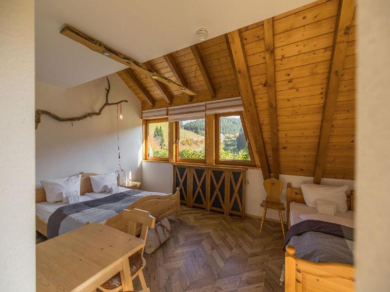 Kräuter Chalet image