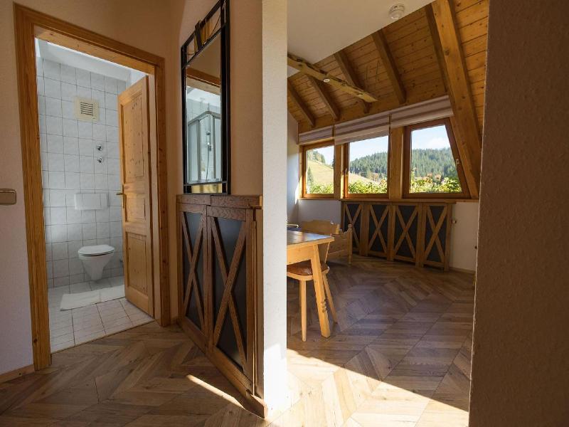 Kräuter Chalet image