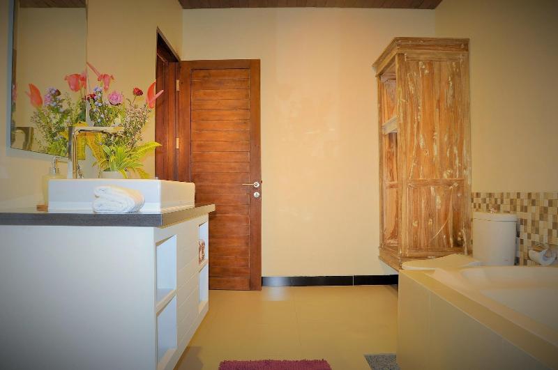 Ocean Terrace Suite And Spa Luxury image