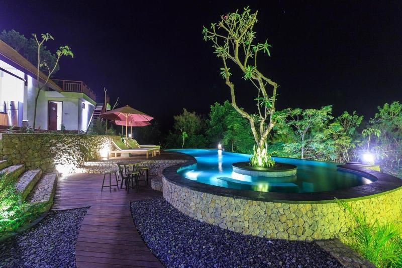 Tanjung Lima Villas Labuan Bajo image