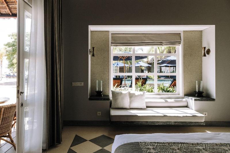 Meno House image