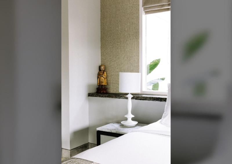 Meno House image
