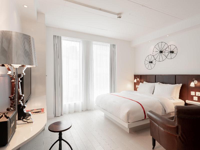 Ruby Lucy Hotel London by IHG image