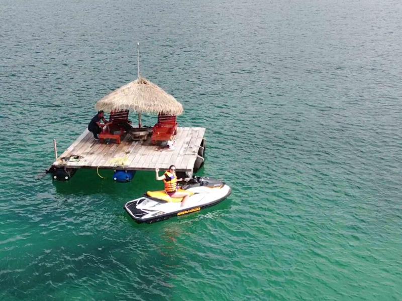 Madu Tiga Beach & Resort image