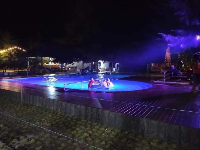 Madu Tiga Beach & Resort image
