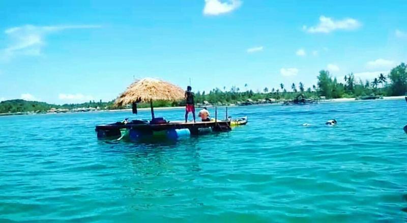Madu Tiga Beach & Resort image