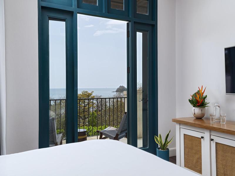 Santarena Hotel At Las Catalinas image