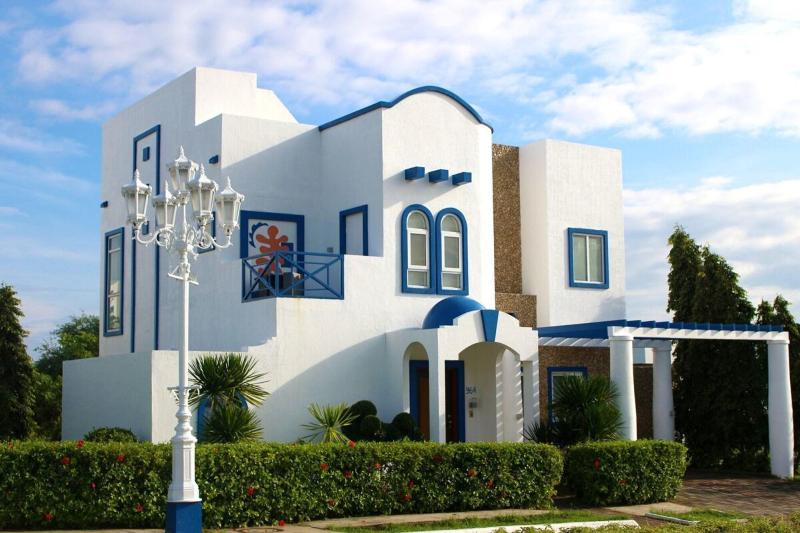 Thunderbird Resorts - Poro Point image