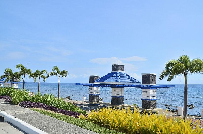 Thunderbird Resorts - Poro Point image