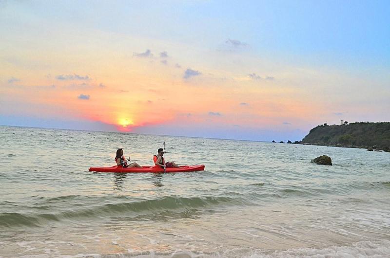 Thunderbird Resorts - Poro Point image