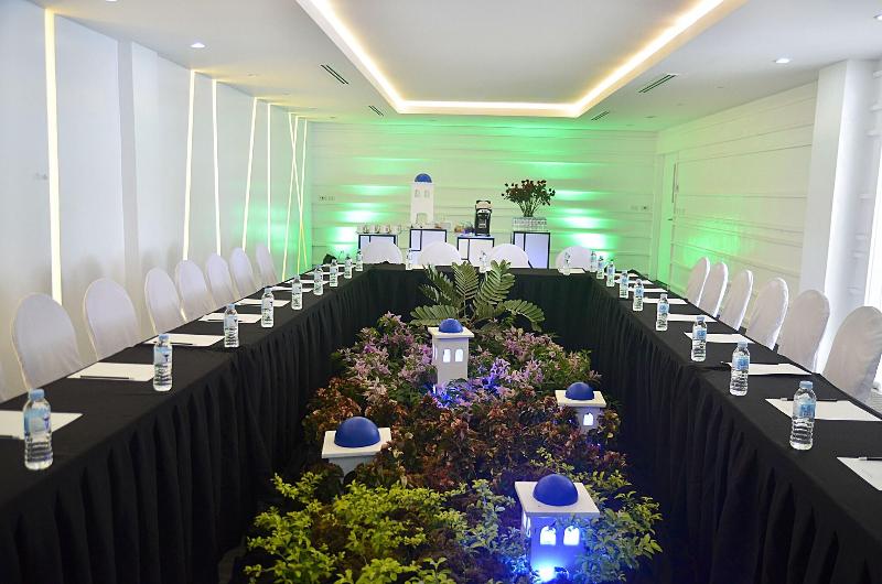 Thunderbird Resorts - Poro Point image