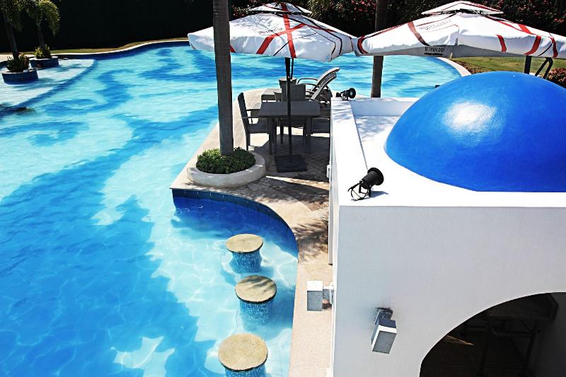 Thunderbird Resorts - Poro Point image