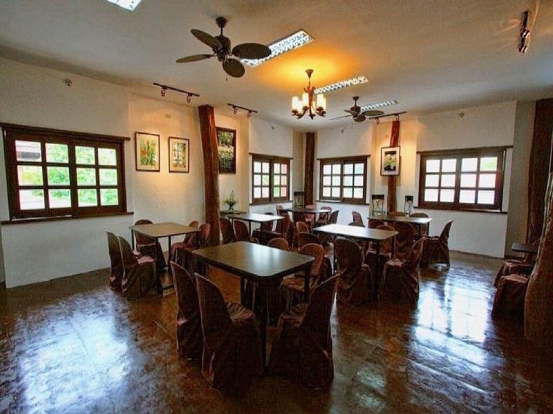Travelbee Heritage Inn image