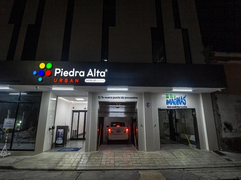 Hoteles Piedra Alta By De Los Perez image