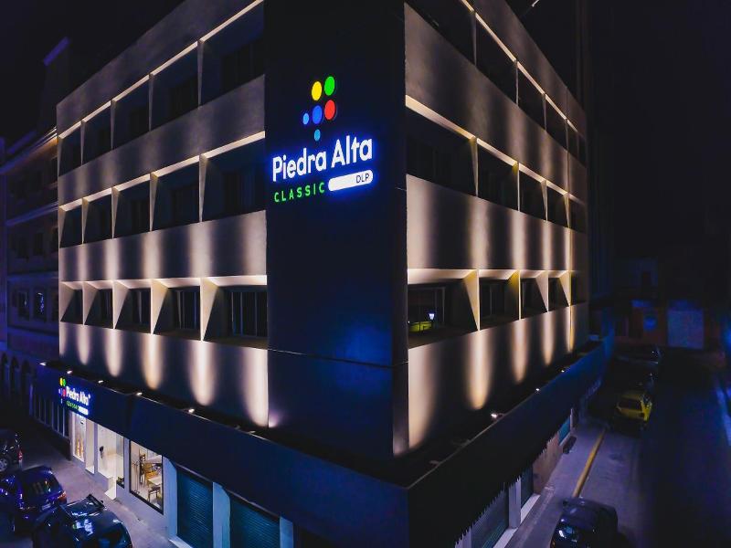 Hoteles Piedra Alta By De Los Perez image