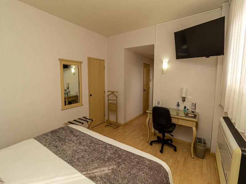 Hoteles Piedra Alta By De Los Perez image