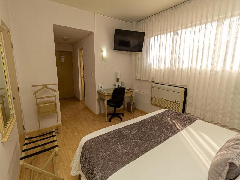 Hoteles Piedra Alta By De Los Perez image