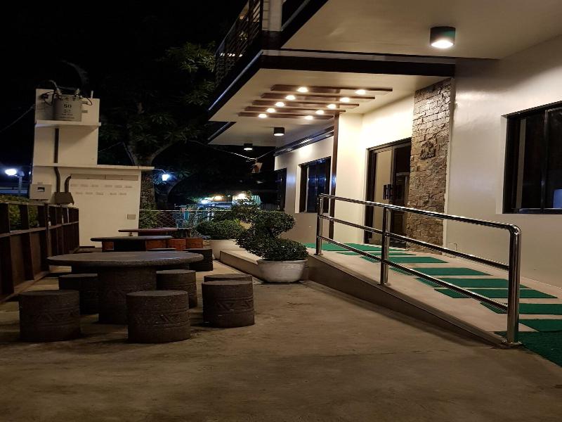 The Premiere Business Hotel