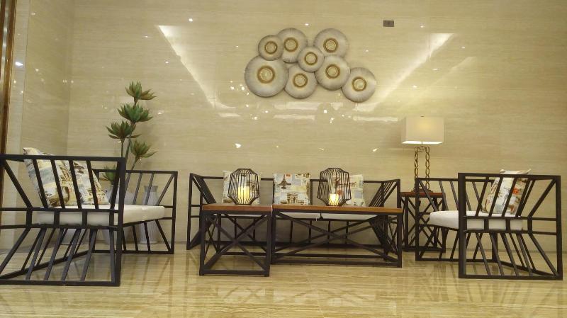 Lotus Blu Hotel image
