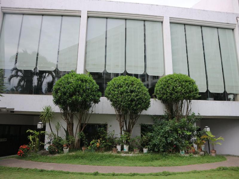 Garden Orchid Hotel image