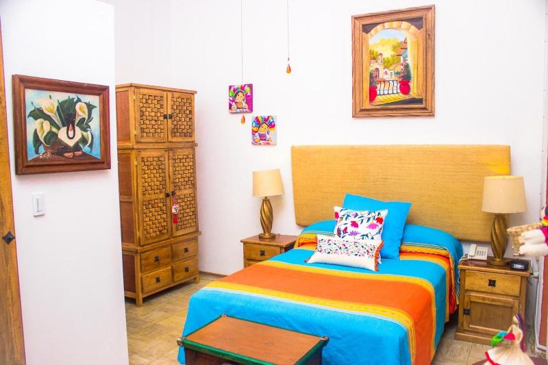 Casona Tlaquepaque Temazcal Y Spa image