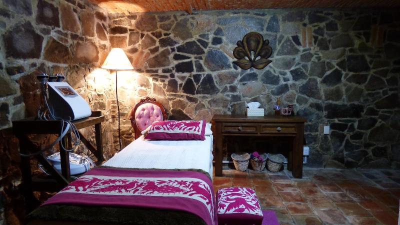 Hotel Santo Santiago image