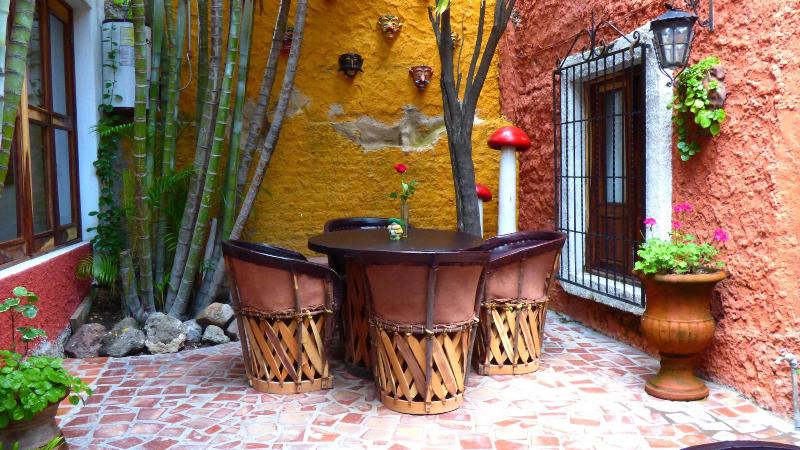 Hotel Santo Santiago image